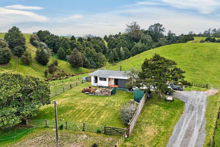80 Johnson Road Hukerenui_17