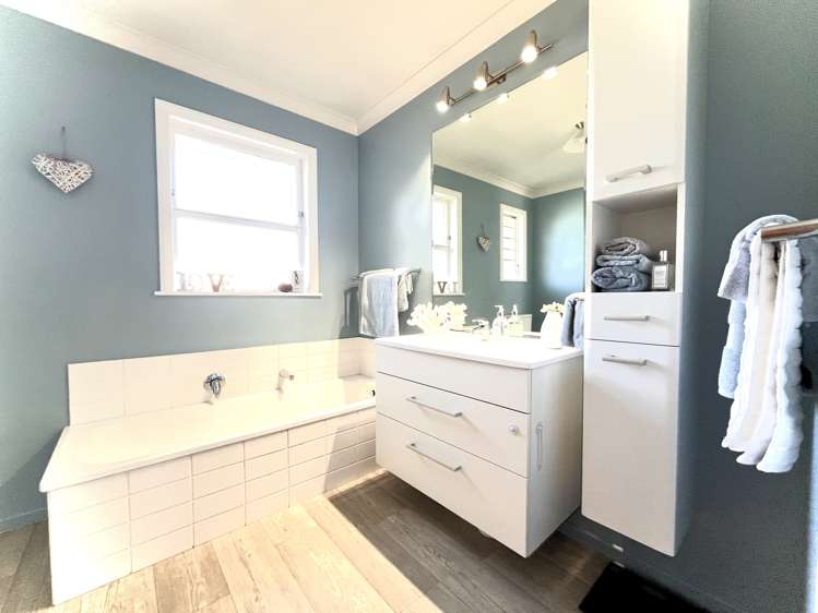 21 Queen Street Feilding_18