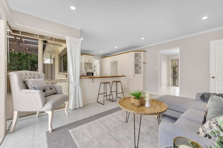 31 Macnean Drive East Tamaki Heights_14