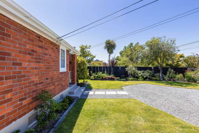 19 Coopers Road Dallington_1