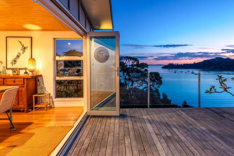 72 The Esplanade Oneroa_8