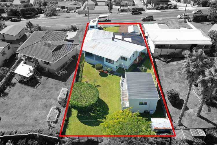 1048 Whangaparaoa Road Tindalls Beach_10