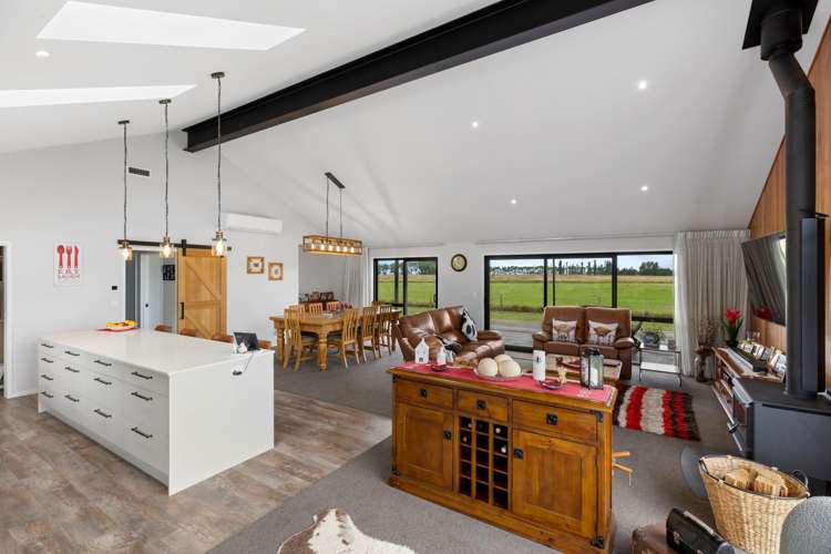 45 Selwyn Lake Road Leeston_13