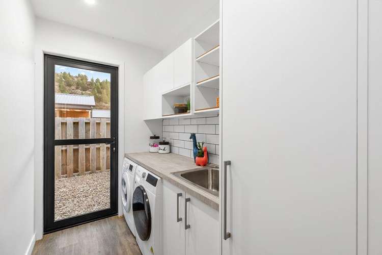 36 Cooper Crescent Luggate_30