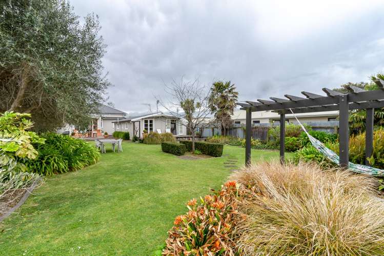 121 Nelson Crescent Napier South_12