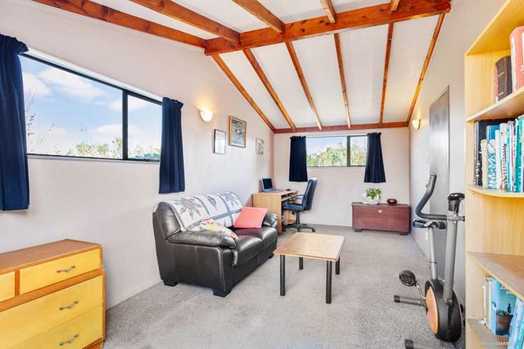 401 Oaia Road Muriwai_17