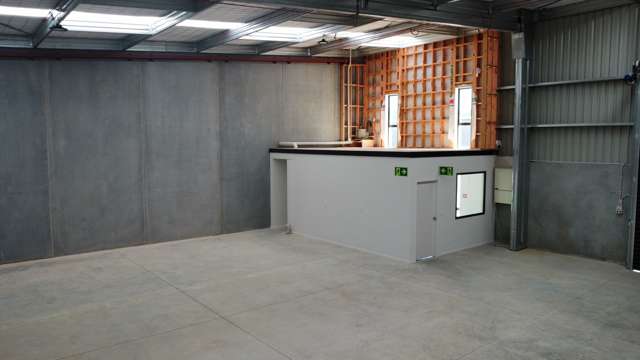 Unit 5/43-45 Thomas Neal Crescent Trentham_3