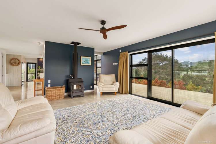 2 Fern Road Mangatangi_8