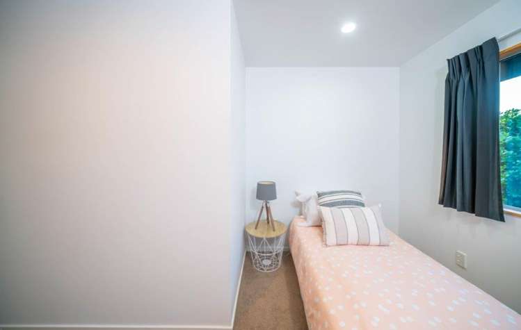 5 Dunkeld Lane Redcliffs_17