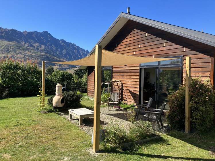 1 Witley Lane, Quail Rise_2