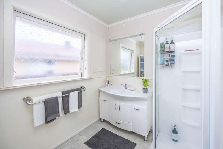 3 Tomin Road Glenview_11