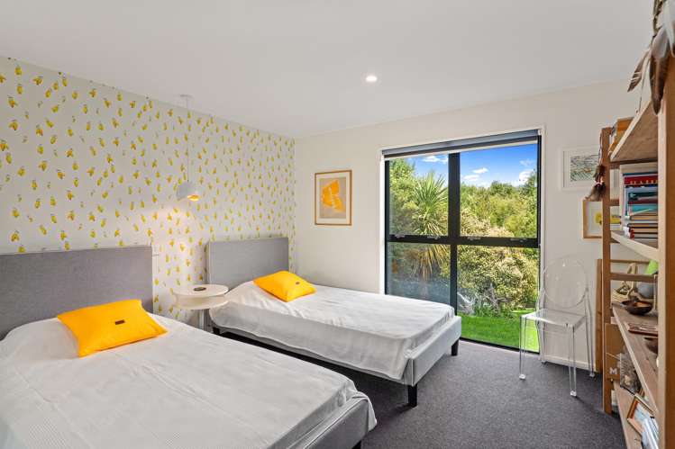 120 Pipers Valley Road Duvauchelle_13