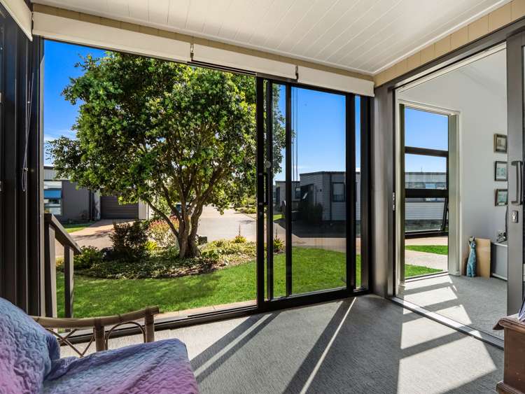 136/61 Golden Sands Drive Papamoa Beach_3