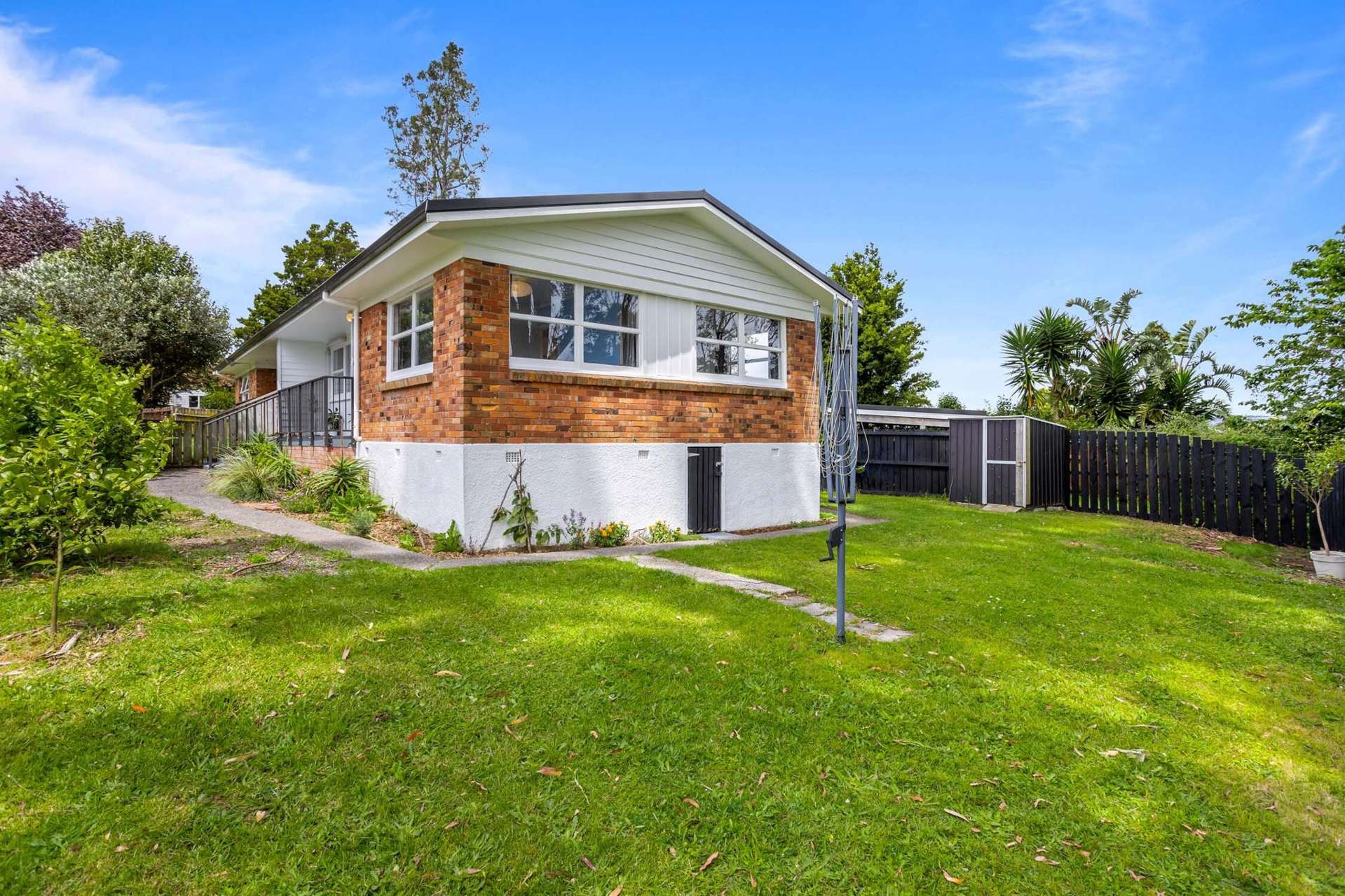 2/12 Oberon Place Avondale_0