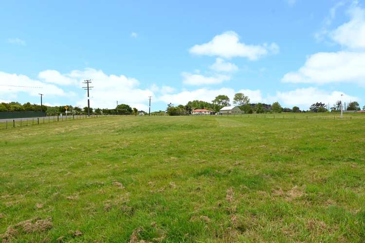 867 Kahikatea Flat Road Waitoki_26