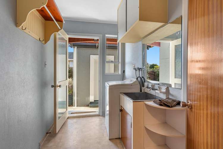 5 Balmoral Place Stoke_18