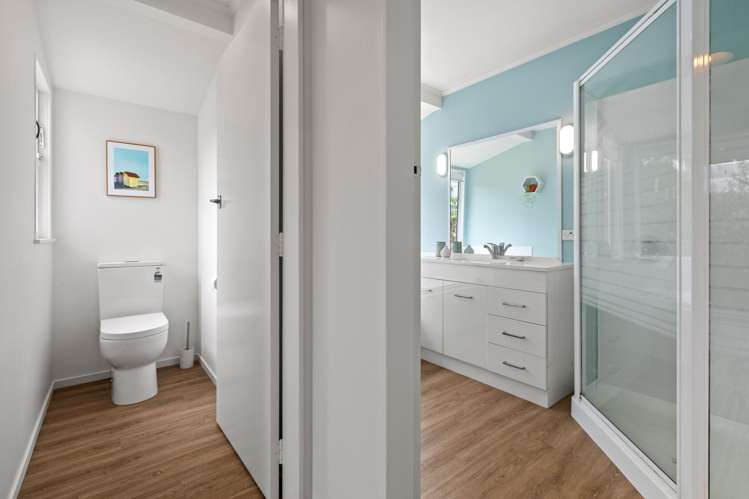 5 Tainui Street Raumati Beach_18