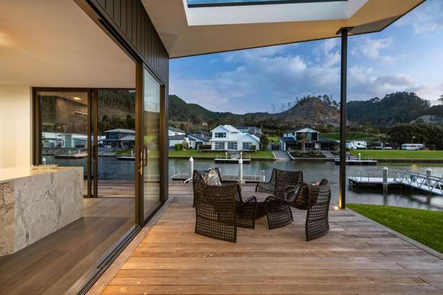 110 Motu Iti Pauanui_4