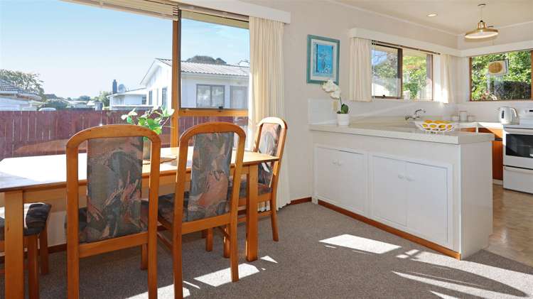 8/33 Swanson Road Henderson_8