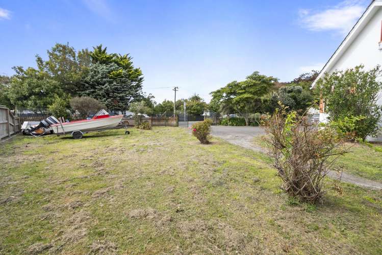 33 Daniell Street Bulls_34