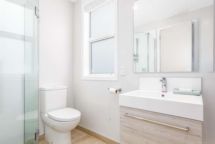 5A Torless Terrace Thorndon_21