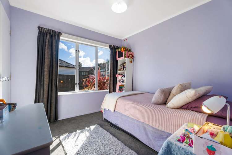 39 Seaward Place Wattle Downs_10
