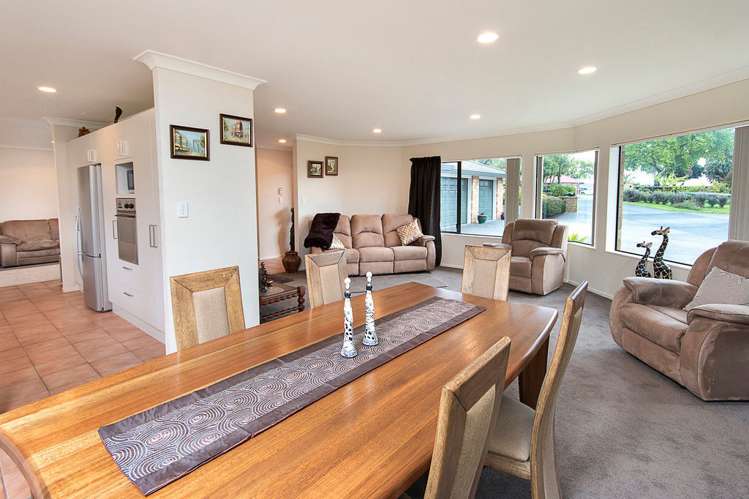 12 Oakwood Place Pukekohe_1