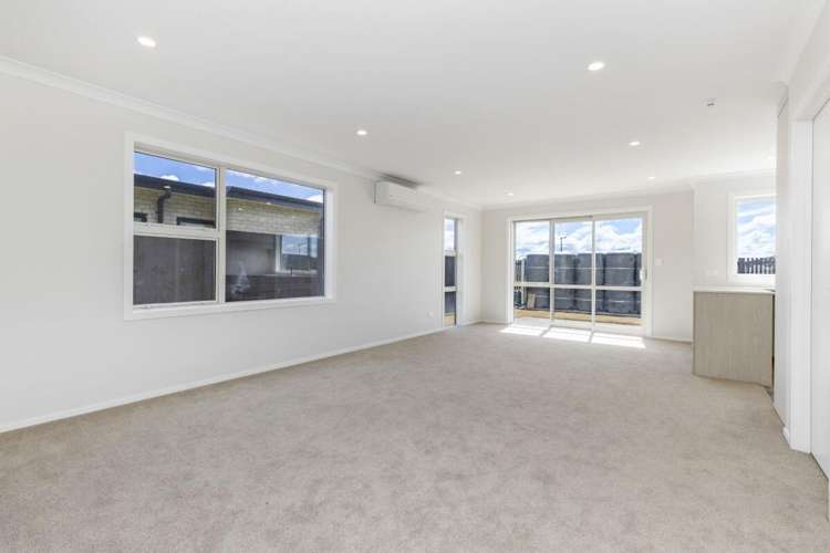 37 Ogilvie Avenue 1053_5