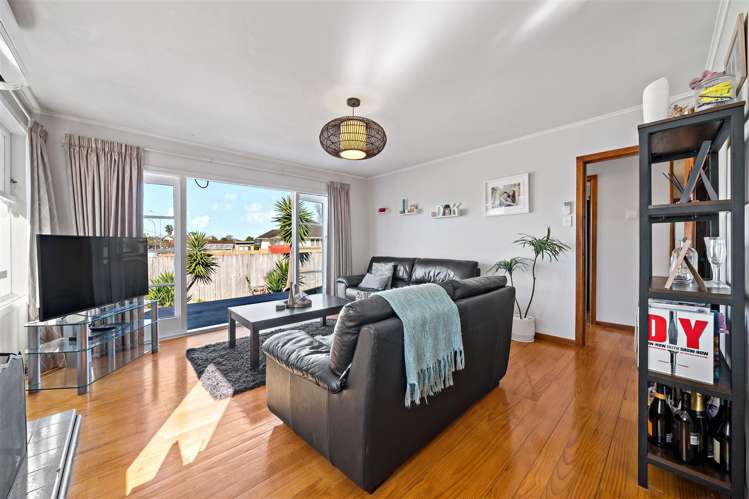 7 Beach Road Te Atatu Peninsula_6