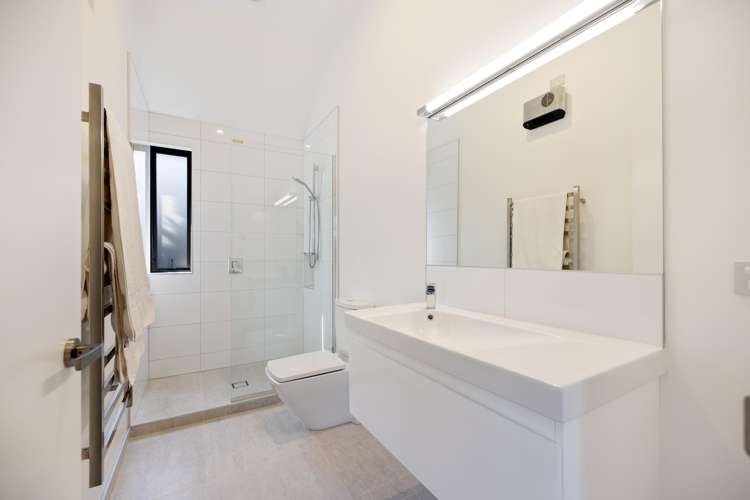 18 Alpha Avenue Strowan_11