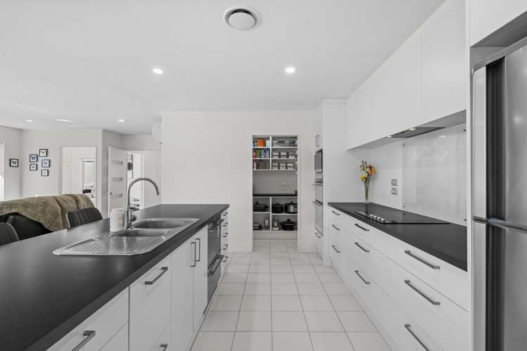 1 Eliza Place Aidanfield_1