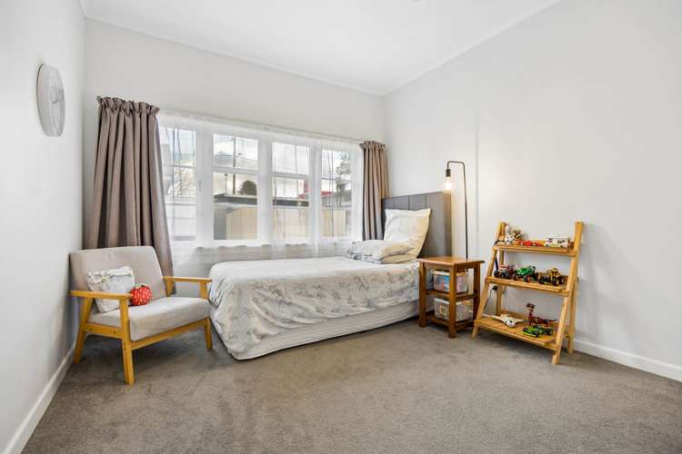 117 Pah Road Royal Oak_13