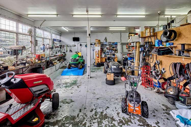 411 High Street Hutt Central_3