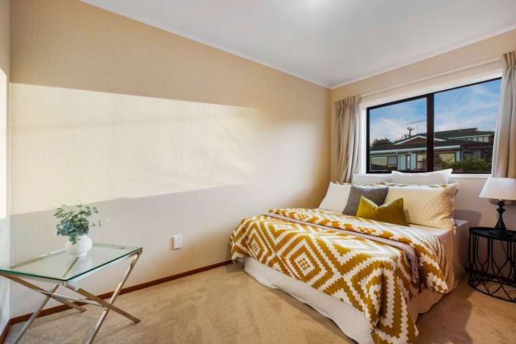 5 Seagrove Road West Harbour_18