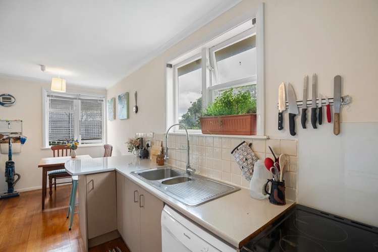 65 Te Pene Avenue Titahi Bay_5