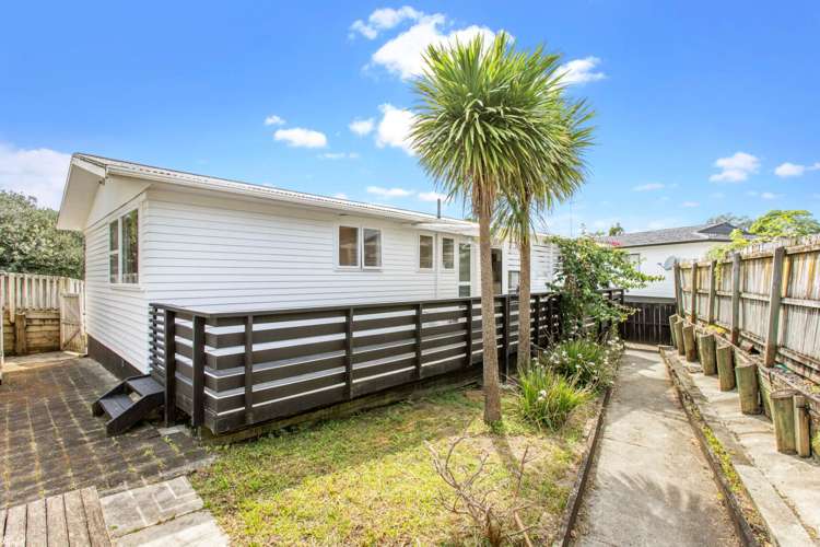 27b Keegan Drive Massey_11