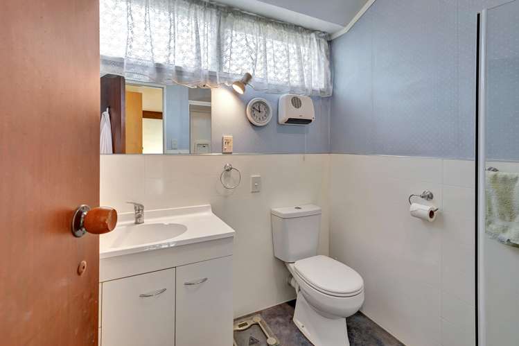 31 Marlowe Drive Leamington_13