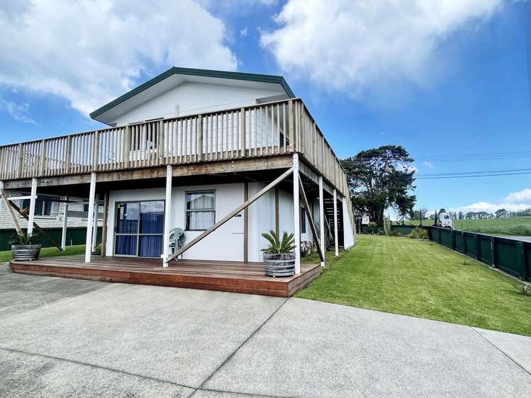 2 Ngaparaoa Drive Maketu_16