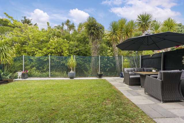 2/10 Seaton Road Murrays Bay_2
