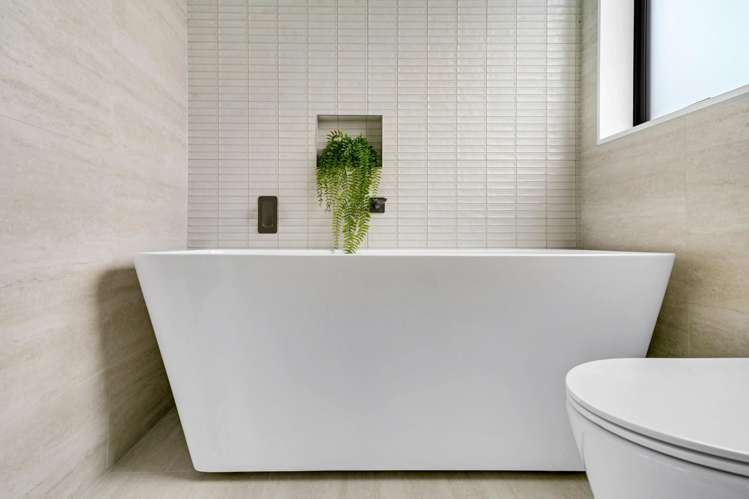 6a/16E Dallinghoe Crescent Milford_13