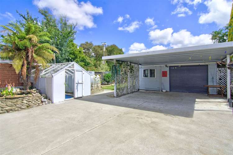 5 Surrey Street Solway_2