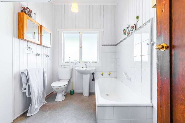 8 Nikau Street New Lynn_6