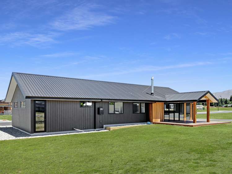 10 Jack Adamson Drive Twizel_0