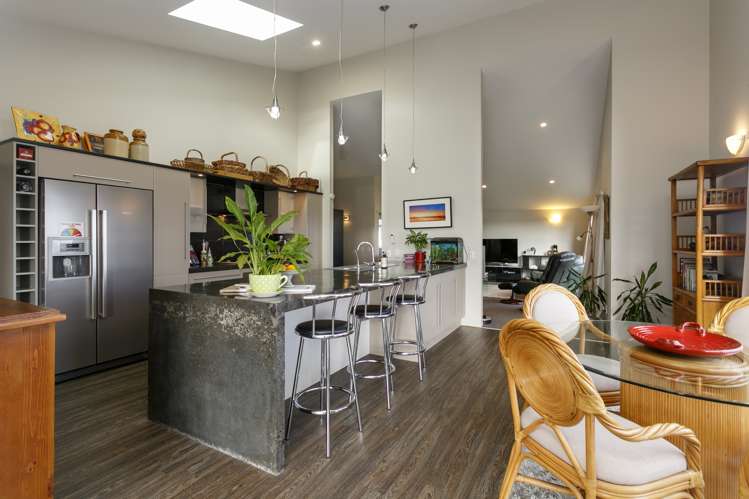 5 Magnolia Rise Waipahihi_3