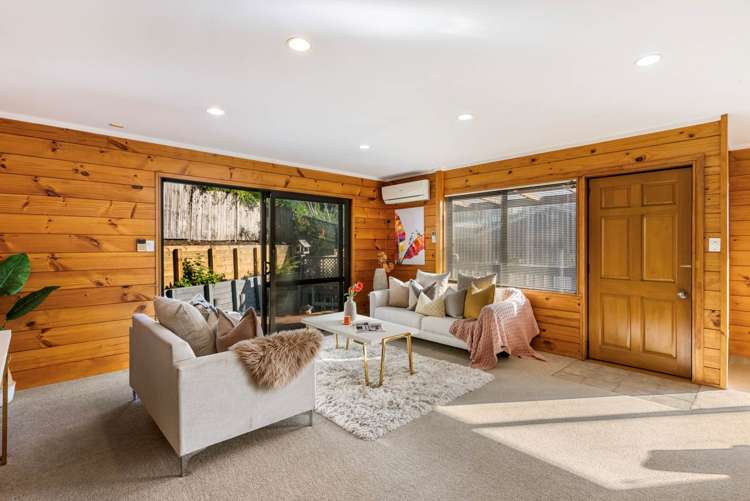 2/30 Charles Dickens Drive Mellons Bay_7