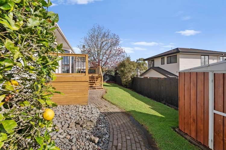 27A Gardner Avenue New Lynn_17