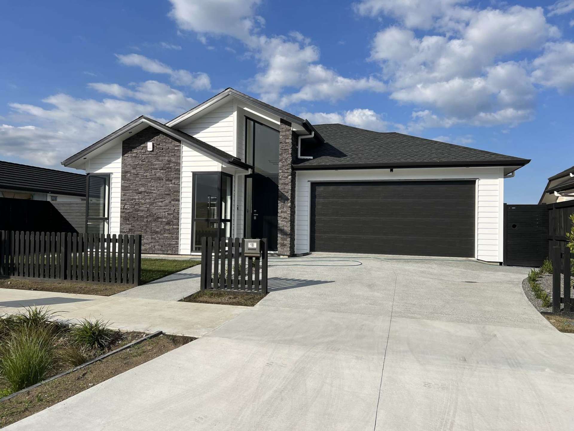 18 Karapapa Road Wainui_0