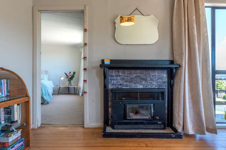 2 Bryan Road Surfdale_8