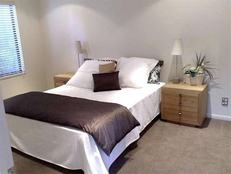 12/7 The Avenue Albany_5