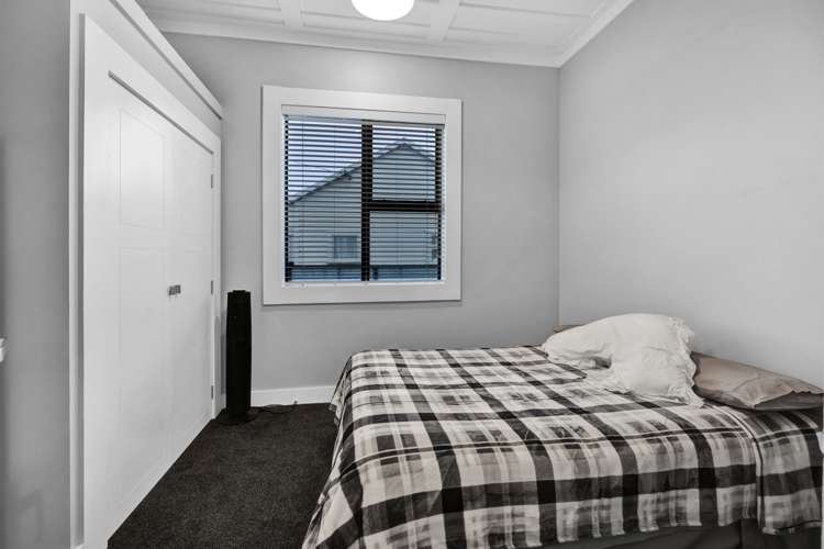 42 Collins Street Hawera_10